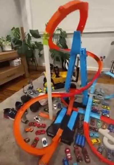 Awesome hot wheels set
