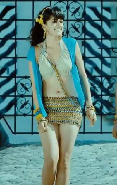 Taapsee Pannu's old figure!