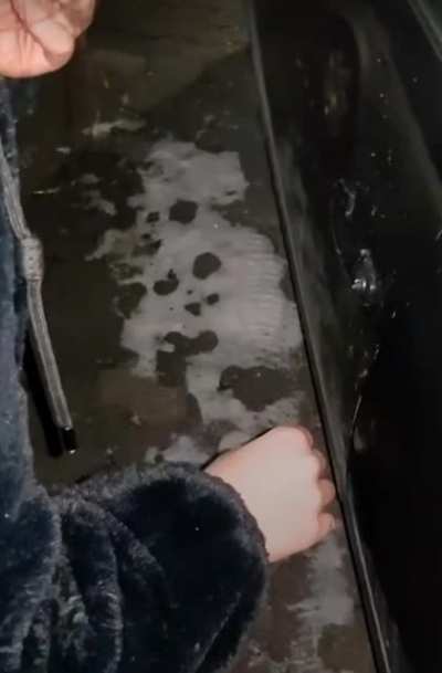 Kicking key into frozen lock