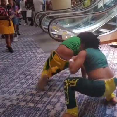 Real life eddy vs eddy ZUM ZUM capoeira