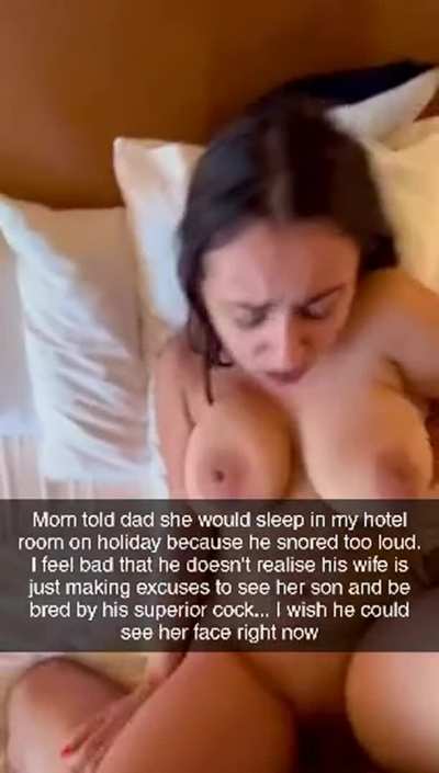 hotel with mom