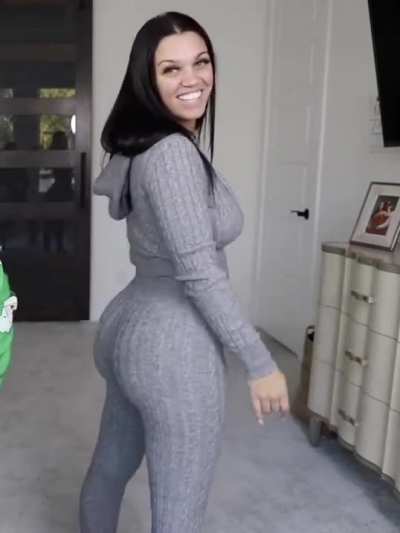 Sheesh 🍑