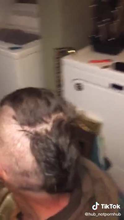 Nephew gives his uncle with Alzheimer&rsquo;s a Mohawk.