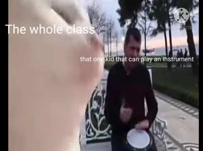 He do be playing