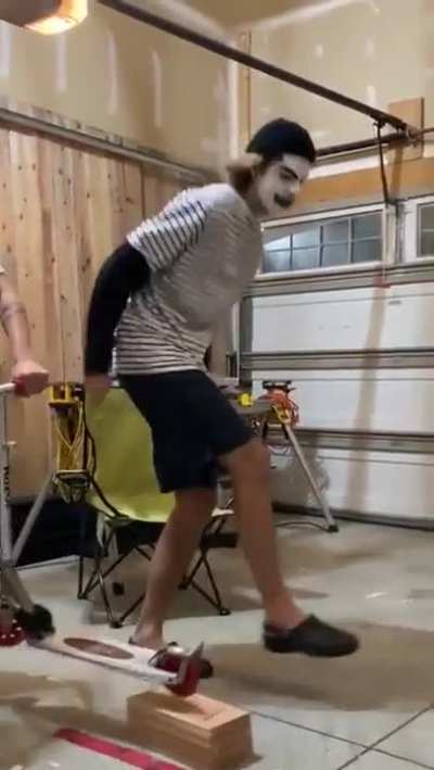 That is some high level mime shit!