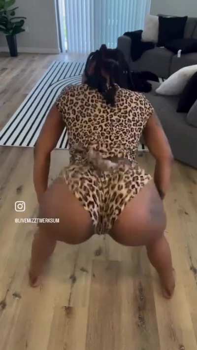 🍑🍑🍑