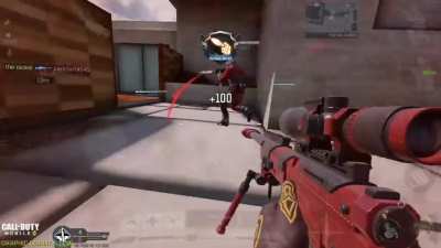 Ever wondered how your character picks up a weapon in MP matches?