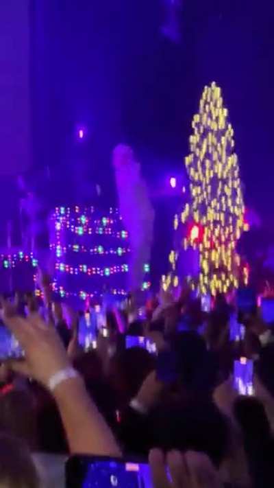 Y&rsquo;all tired of Will Ramos doing his thing yet? How about Christmas themed?