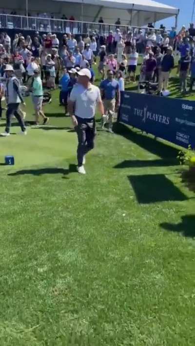 Professional golfer steals a spectator's phone