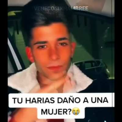 Raúl haciendo cosplay de orslok