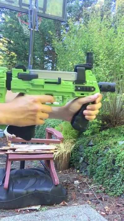 Finally completed my 3D printed Halo SMG!