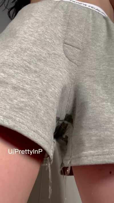 Love it dripping down my legs 🤤