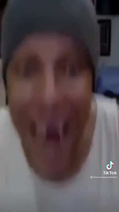 Azulão? 😳