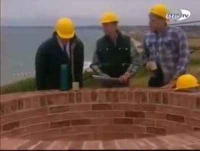 😭