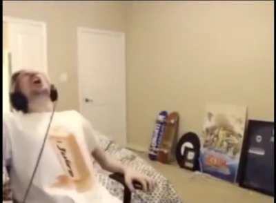Anyone remember what was going on in this original clip? I’m new here.🗿
