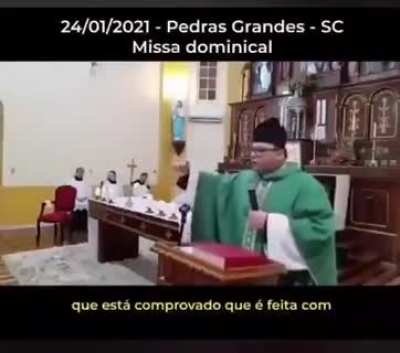 Rezando para que seja proibido ter uma religi&atilde;o 🙌