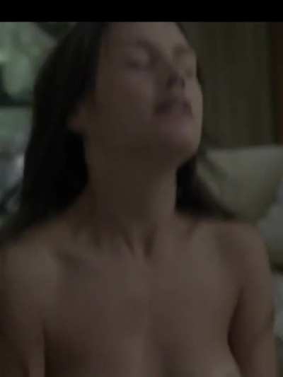 Hannah ware