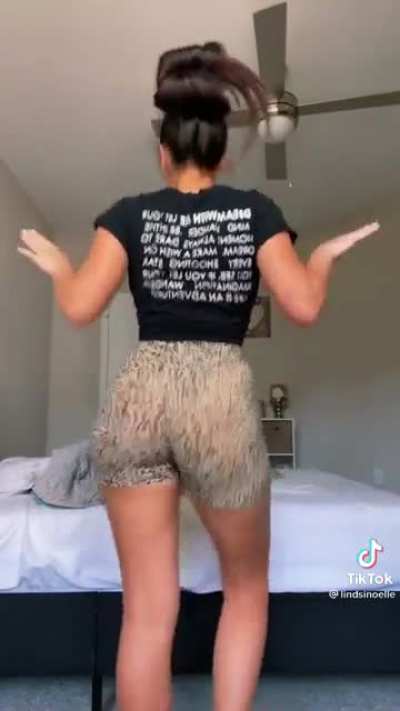 Floppy bun