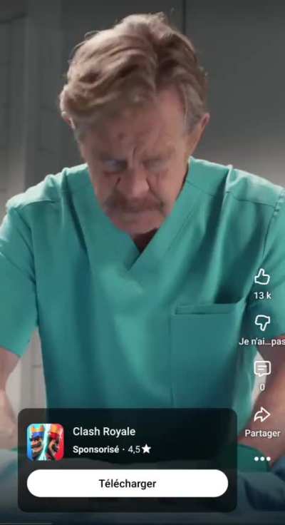 Frank as a surgeon,taking a liver from a corpse,in a supercell ad? Never thought i'd see that one day