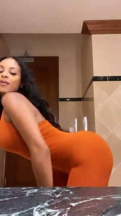 👀😍