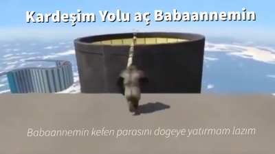 Abi elın musk ya abi adam &ccedil;ok zeki kesinlikle herhangi bir işadamı gibi değil kesinlikle bir spek&uuml;lat&ouml;r değil