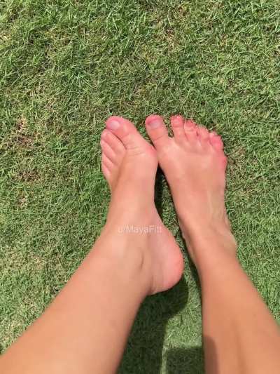 I wonder where should I put my feet to please you