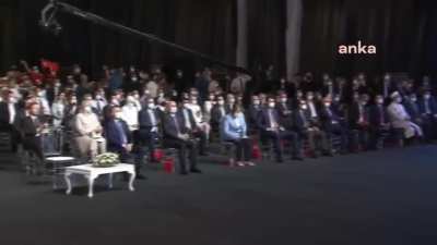 Erdoğan: Kanal parasını iktidara gelince &ouml;demeyeceklermiş. Uluslararası bankaların paralarını &ouml;demeyeceklermiş. O paraları sizden s&ouml;ke s&ouml;ke alırlar (26 Haziran 2021 Kanal İstanbul Sazlıdere temel atma t&ouml;reni)