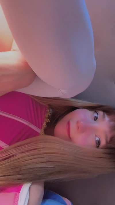 My pink pussy needs to be filled right now