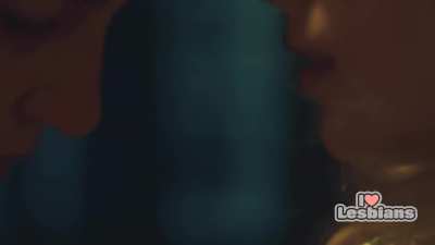 Soraia Chaves &amp;amp; Victoria Guerra (A Generala - s01e05 - Scene #1)