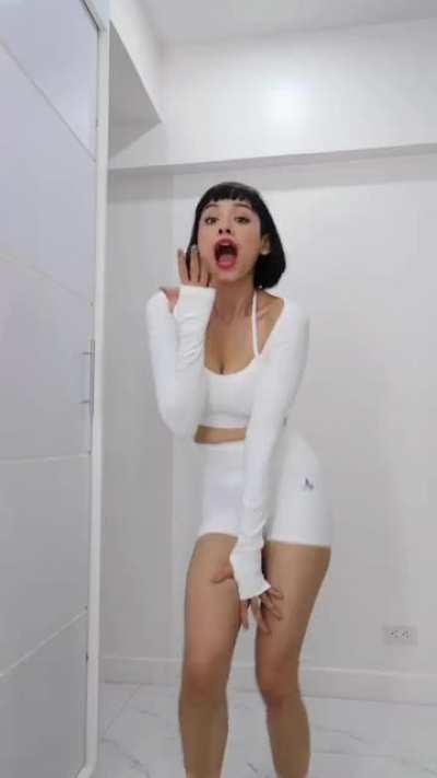 Bea Benedicto