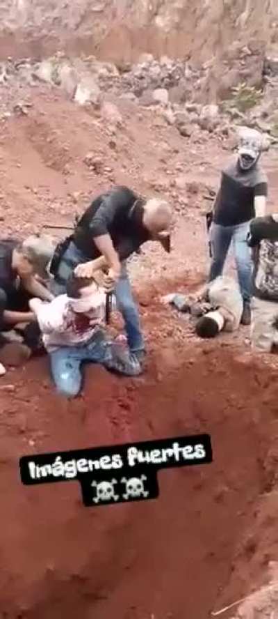 CJNG decapitate two P&aacute;jaros Sierra members (Ex CJNG).