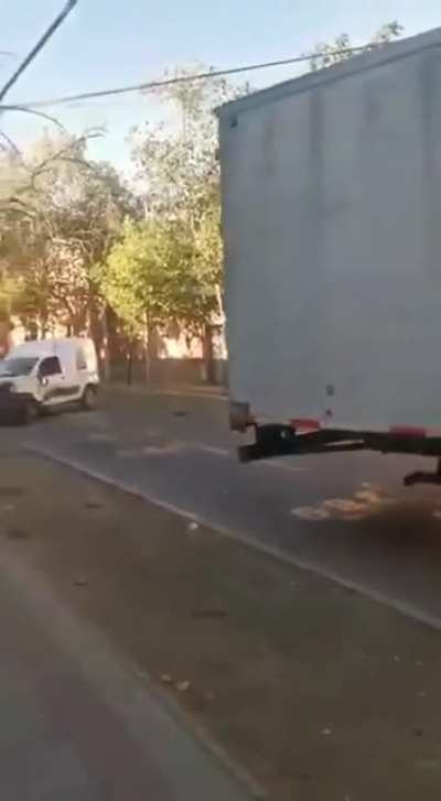 Well that escalated quickly.... Truck rage