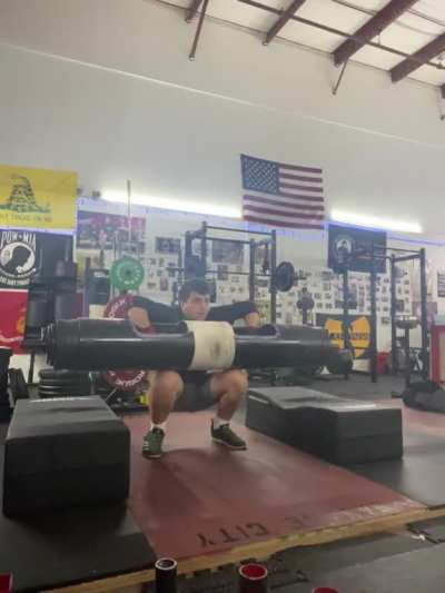 270 log attempt (failed) couldn&rsquo;t lock it out. Admittedly this was 6 days after a comp and I hadn&rsquo;t trained for max weight but I know it&rsquo;ll be there when I eventually train for it