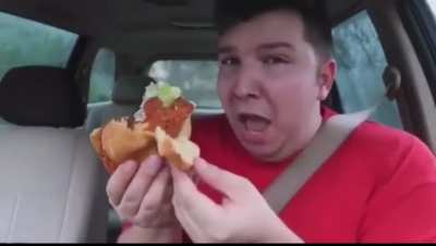 Popeye&rsquo;s chicken sandwich