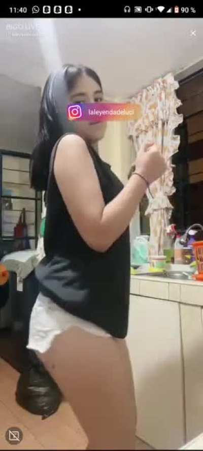 C&oacute;mo le gusta calentar 🔥