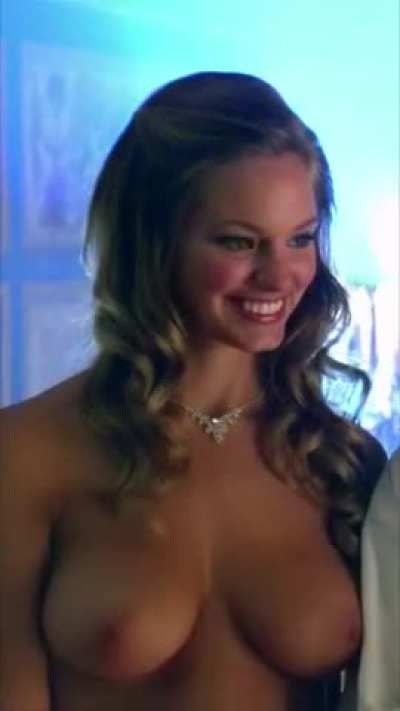 Cassie Keller - A Very Harold &amp;amp; Kumar Christmas 60 FPS
