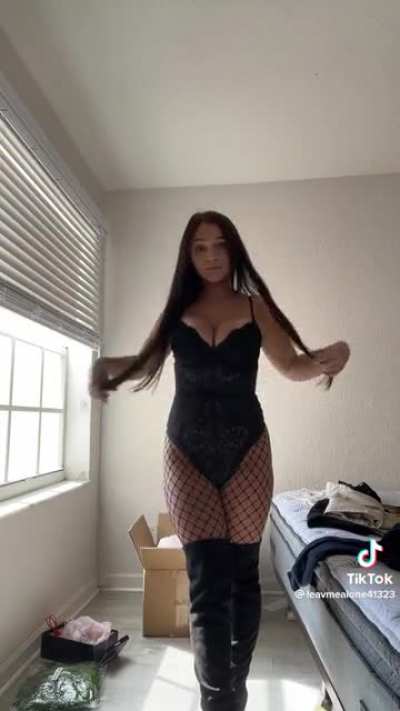 Caught in the Fishnet 🥵 [ leavemealone41323]