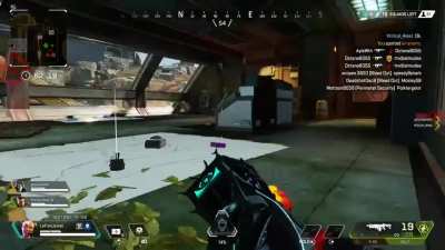 Apex players vision really is based on movement lmao