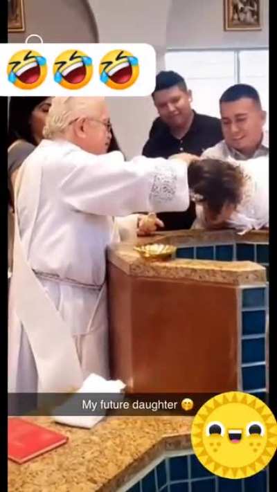 Gracias a dios el bautizo ya fue... Ahora sigue la confirmaci&oacute;n...