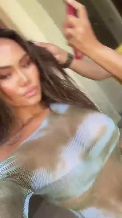 flesh in mesh