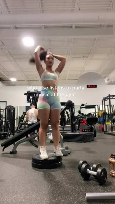 her sweaty body is built for daily bukkake