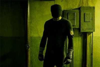 I prefer the Season 1 black vigilante suit over Season 3's. The black compression shirt and the ropes looked neater and cooler
