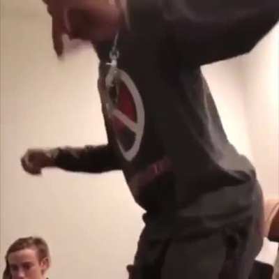 Hope y&rsquo;all had a great thanksgiving here&rsquo;s a video of carti dancing 💃🏾