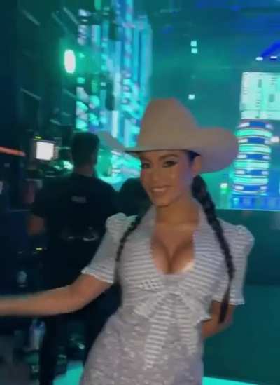 Vanessa Hudgens