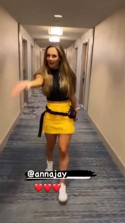 Anna Jay