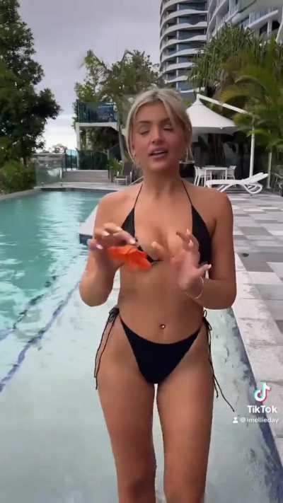 Aussie babe
