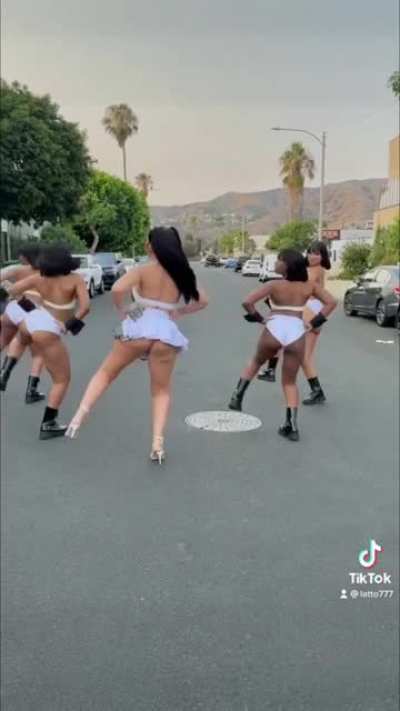 [TikTok] 24-09-21 💃🏼🍑