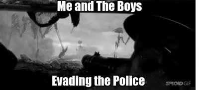 They after us 😱😱😨😱😨😨🚗🚗🚓🚓🚓