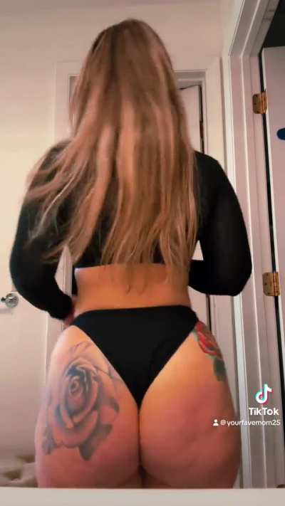 @yourfavemom25