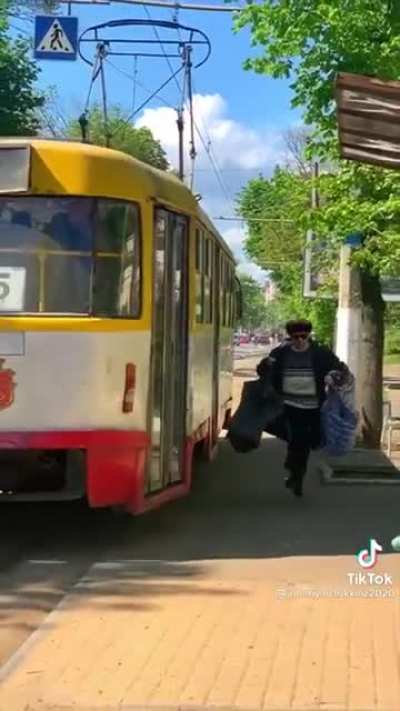 Early morning Slav vibing